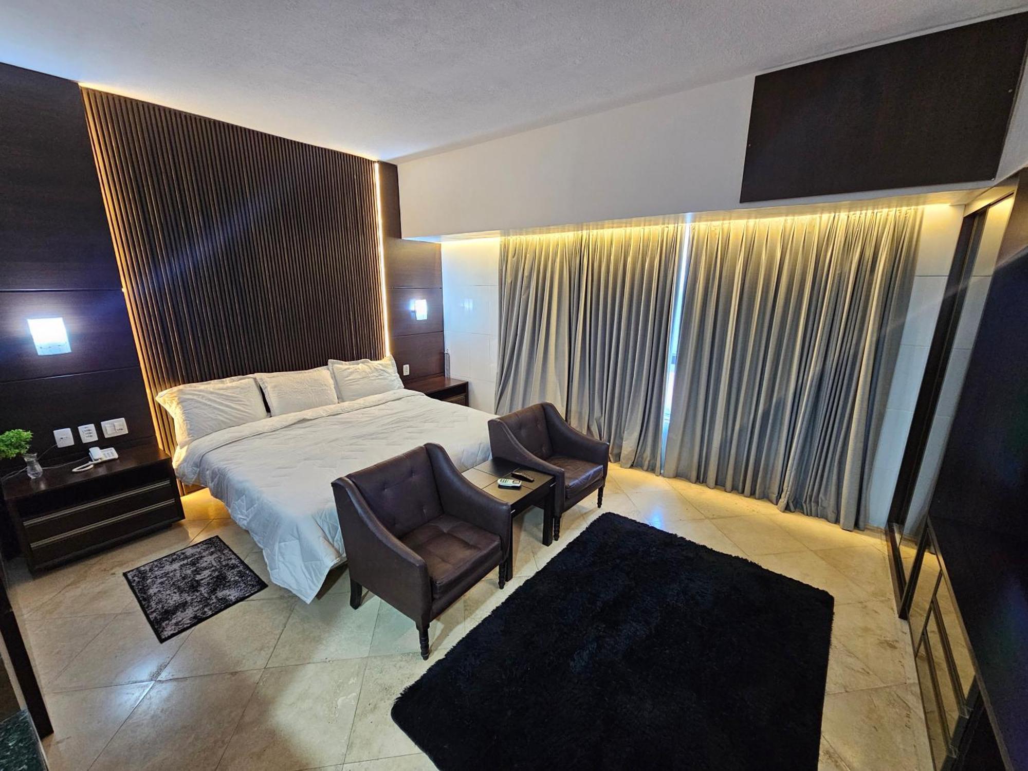 Tropical Executive Flat Vista Incrivel Para A Orla マナウス エクステリア 写真